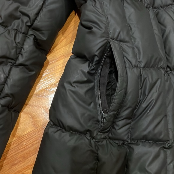 The North Face Metropolis Parka Coat - Picture 6 of 12